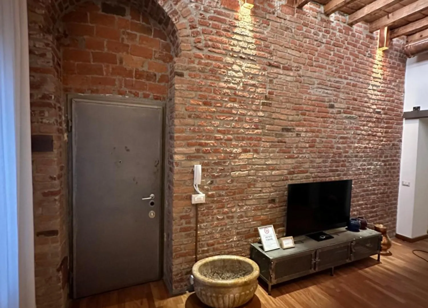 First Moon-Emme Loft Apartment Milan